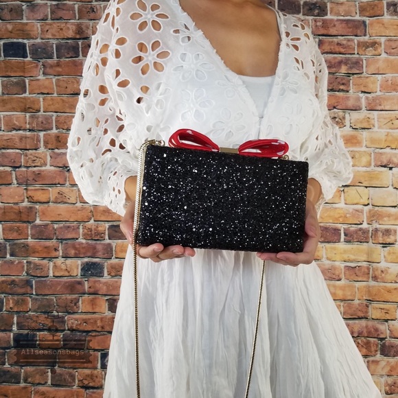 Kate spade Disney Minnie Mouse clasp crossbody bag - Picture 2 of 8